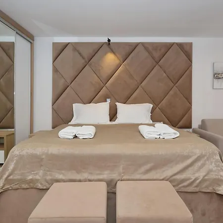 Zadar City Studios Apartman *